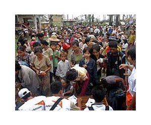 Myanmar floods leave 33,000 in camps, three dead
