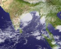Social distancing ditched as Cyclone Amphal batters India, Bangladesh