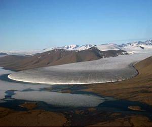 elephant-foot-glacier-northeast-greenland-lg