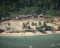 Indonesians flee to higher ground in regional tsunami drill