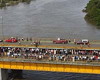 Anger rises in flood-stricken southern Mexico