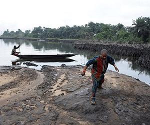 Nigeria's oil spills dwarf gulf disaster