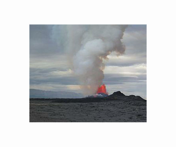 Iceland's volcano pauses, but too early to say it's over