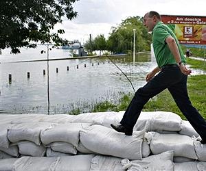 WWF presses Romania for long-term flood measures