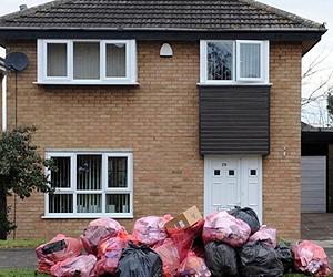 Britain's rubbish: cold and holidays pile up trash