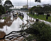 Deadly rainstorms paralyze Sao Paulo
