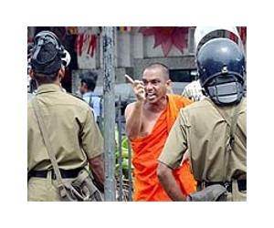 sri-lanka-monk-protest-lg