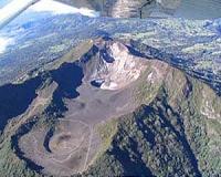 Airport shut as Costa Rica volcano spews more ash
